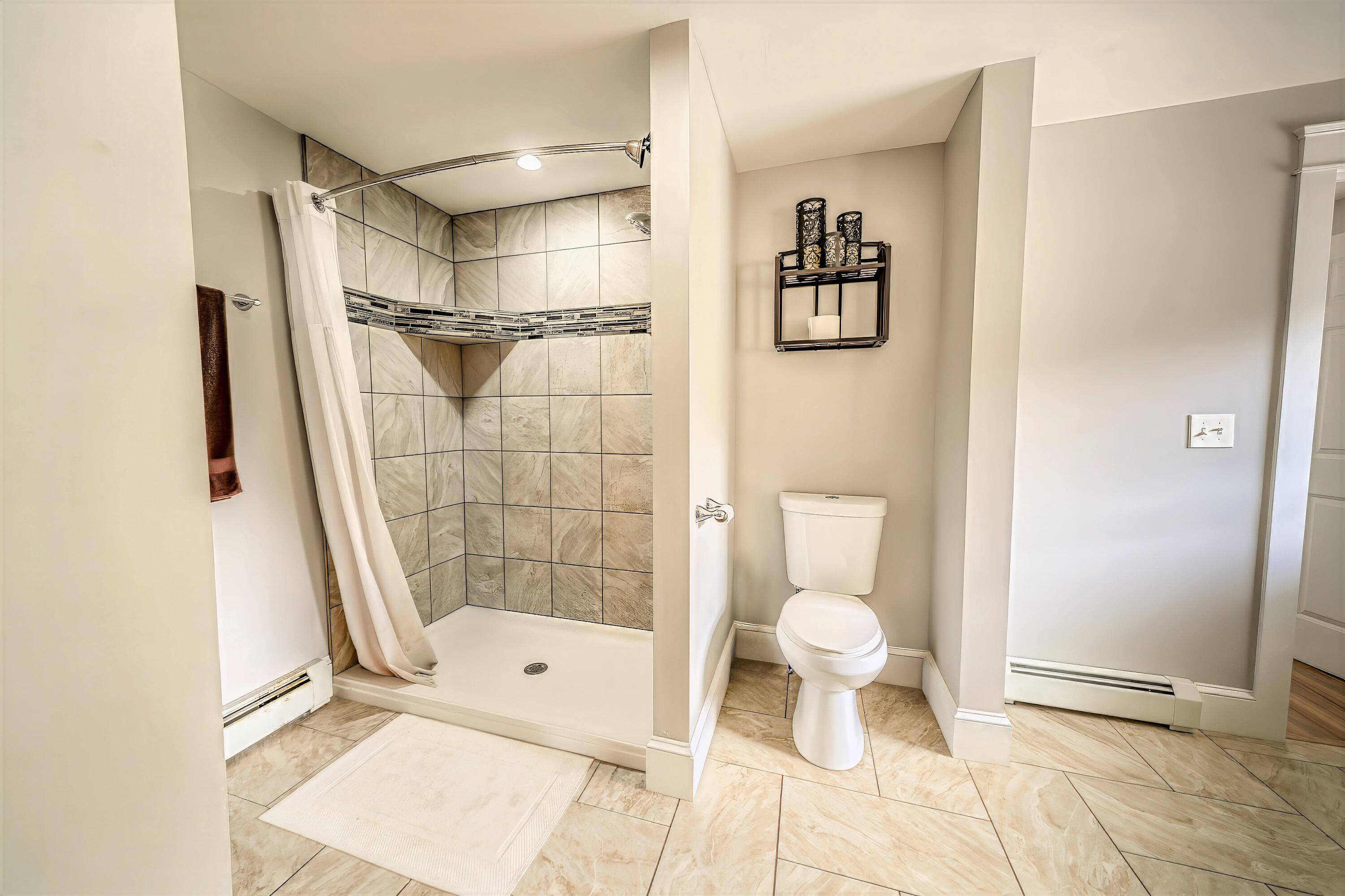 304 N Main Road N Hampden ME 04444