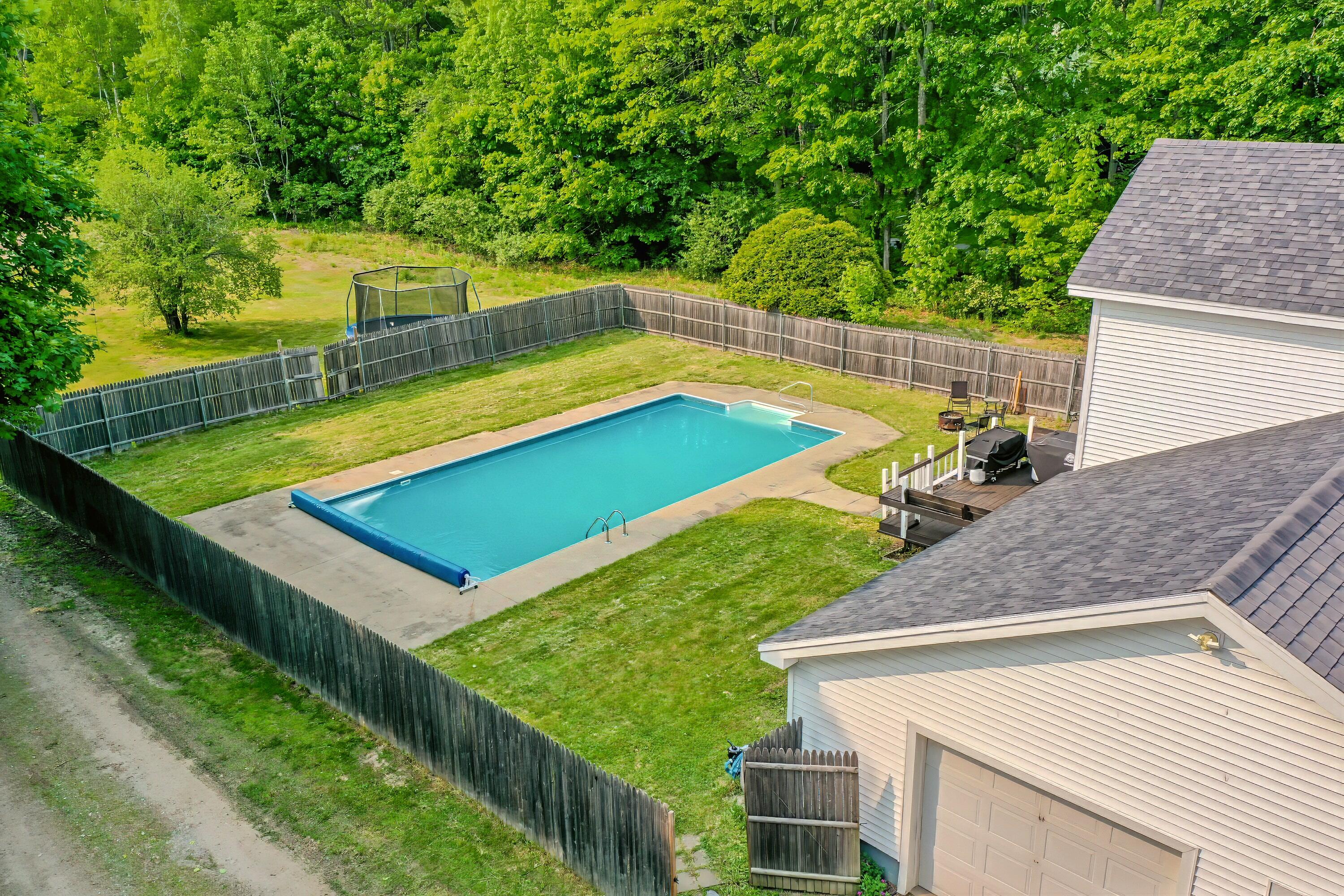 304 N Main Road N Hampden ME 04444