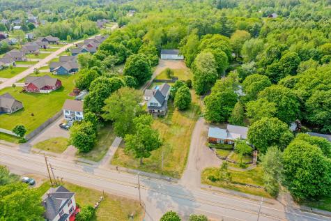 304 N Main Road N Hampden ME 04444