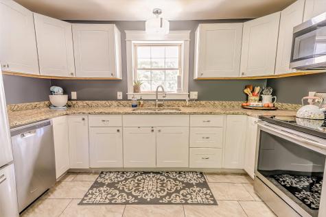 304 N Main Road N Hampden ME 04444