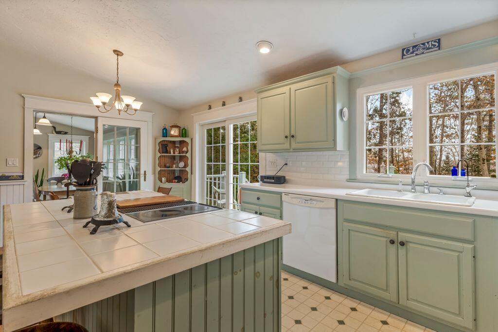 275 Littlejohn Road Yarmouth ME 04096