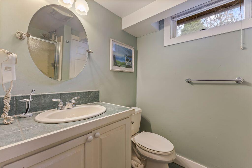 275 Littlejohn Road Yarmouth ME 04096