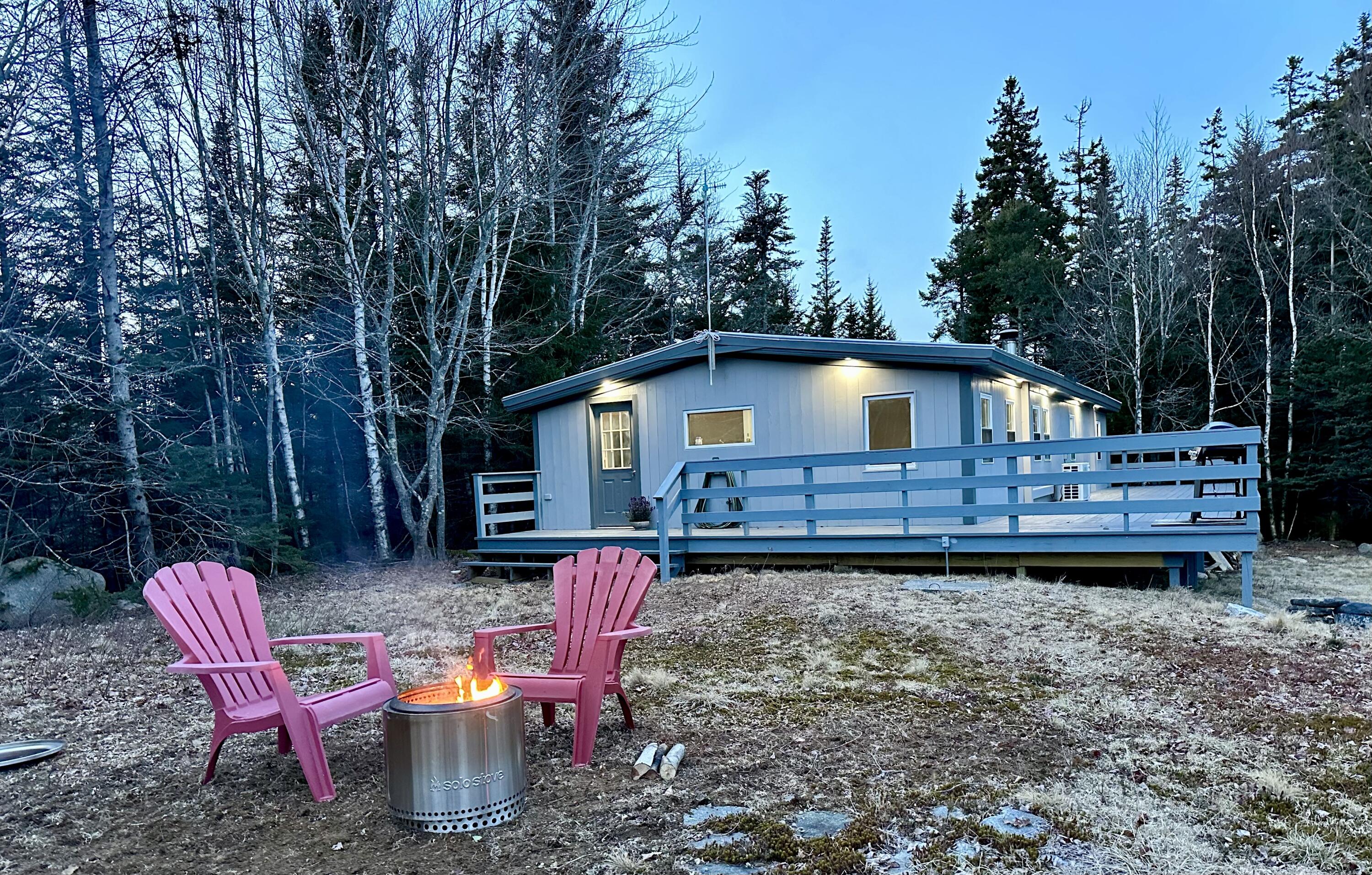 15 Bay State Road Vinalhaven ME 04863