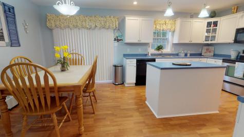 36 Ferncroft Road York ME 03909