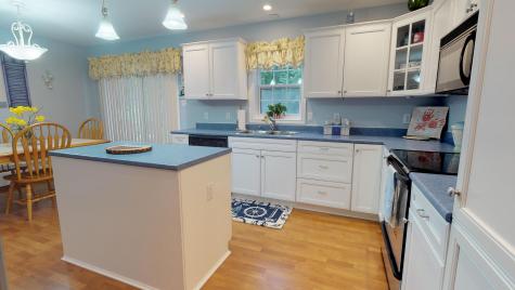 36 Ferncroft Road York ME 03909
