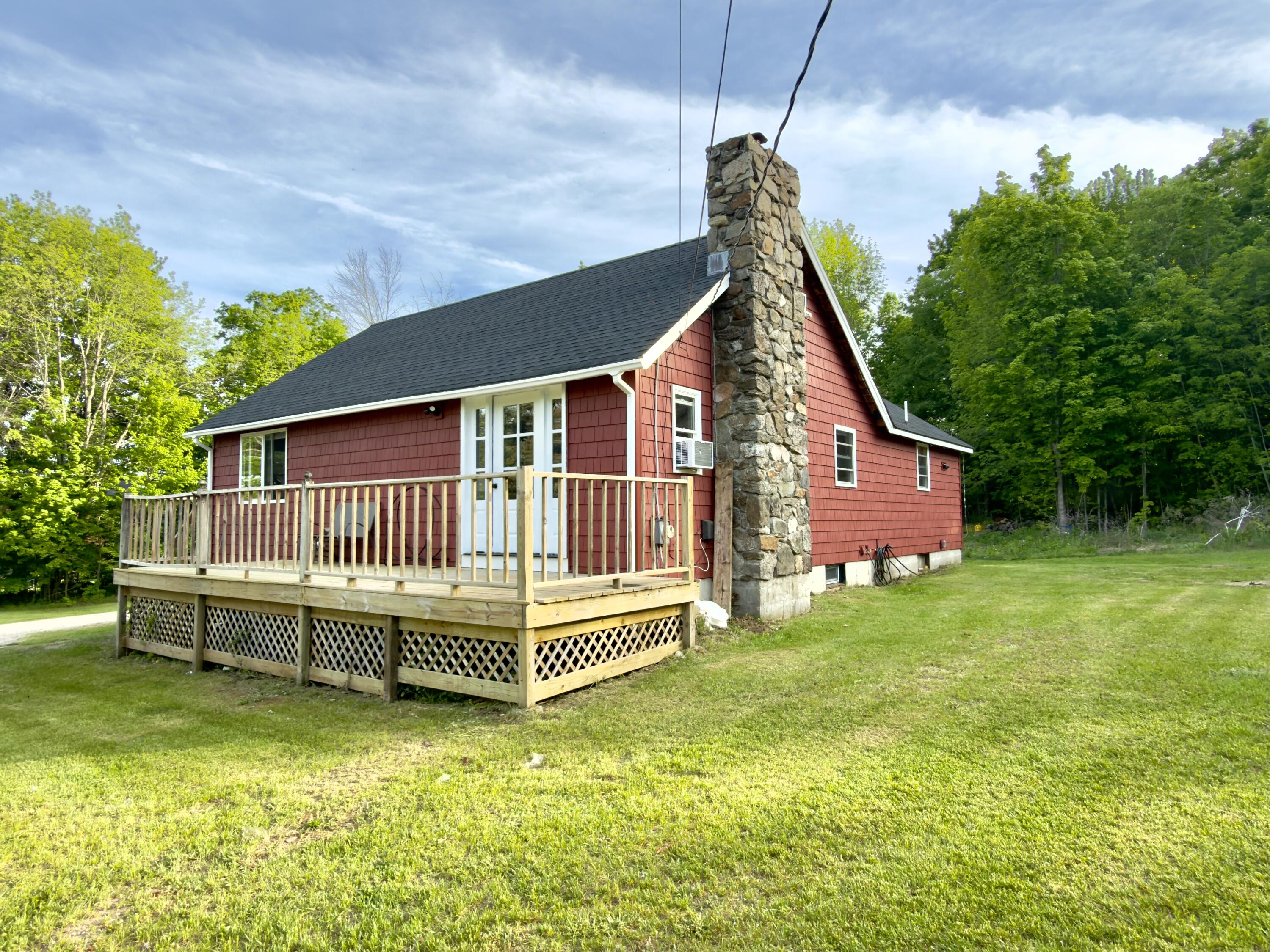11 Sokokis Trail S Limerick ME 04048