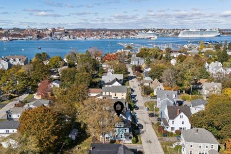 77 Pine Street South Portland ME 04106