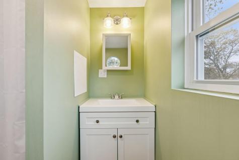 77 Pine Street South Portland ME 04106