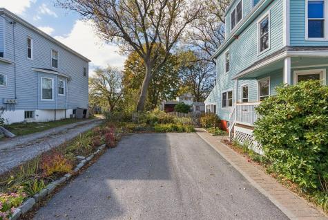 77 Pine Street South Portland ME 04106