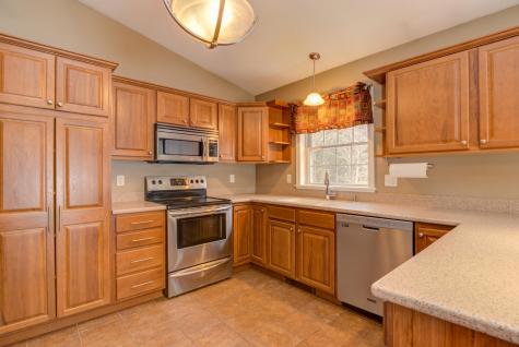 45 Fortin Drive Minot ME 04258