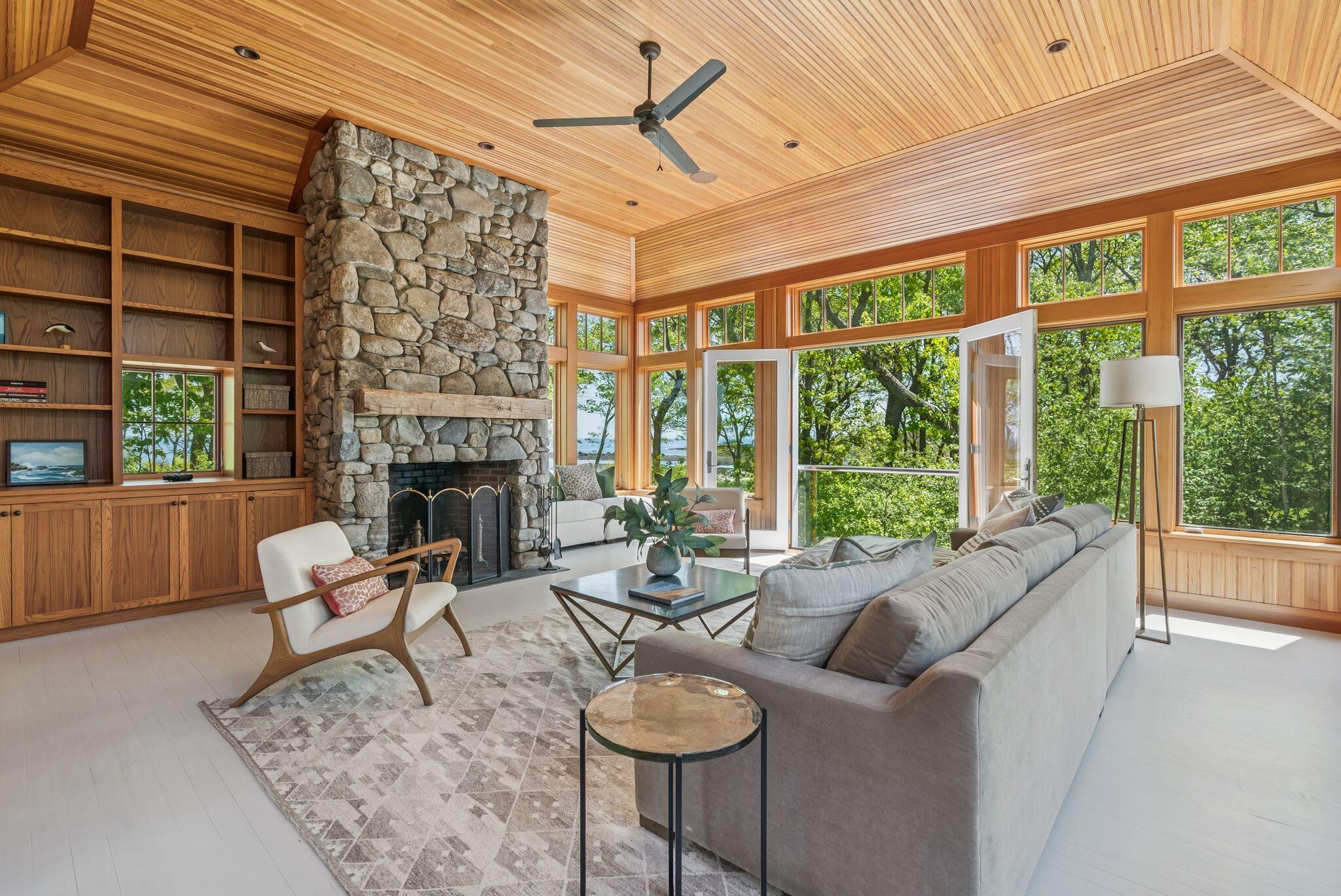 41 Old Mill Road Cape Elizabeth ME 04107