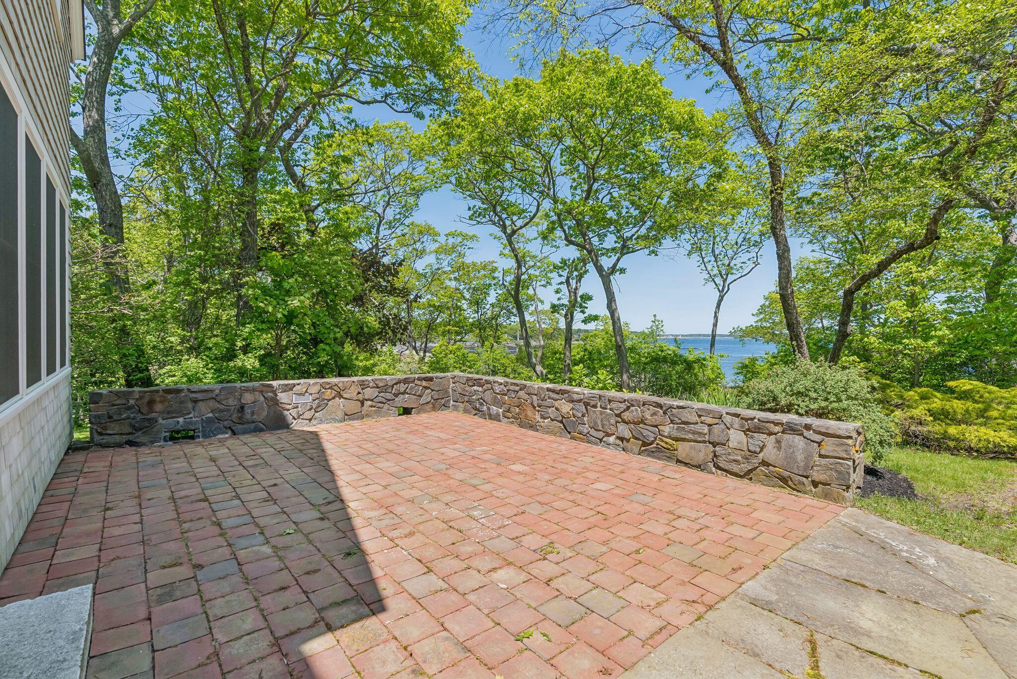 41 Old Mill Road Cape Elizabeth ME 04107