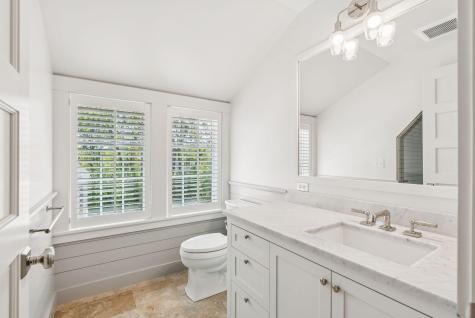 41 Old Mill Road Cape Elizabeth ME 04107