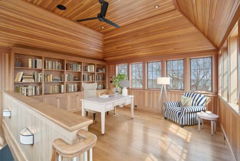 41 Old Mill Road Cape Elizabeth ME 04107