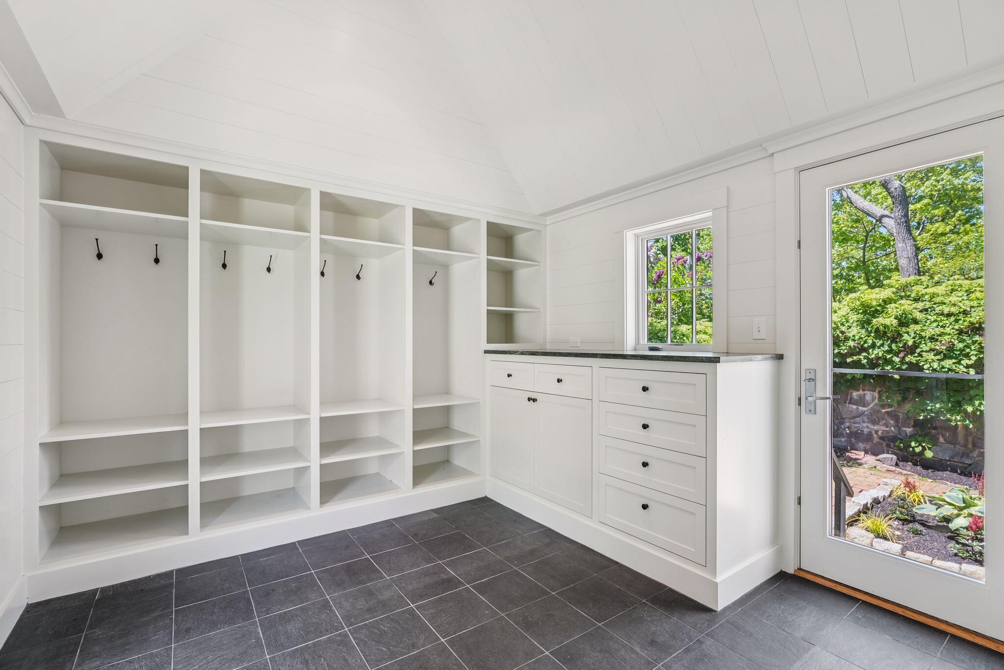 41 Old Mill Road Cape Elizabeth ME 04107