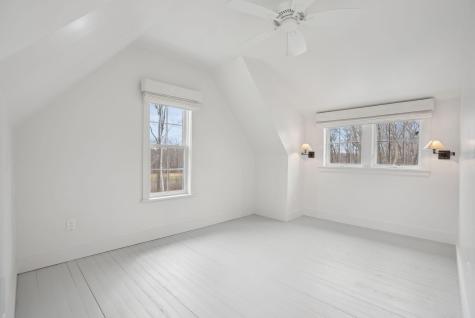 41 Old Mill Road Cape Elizabeth ME 04107