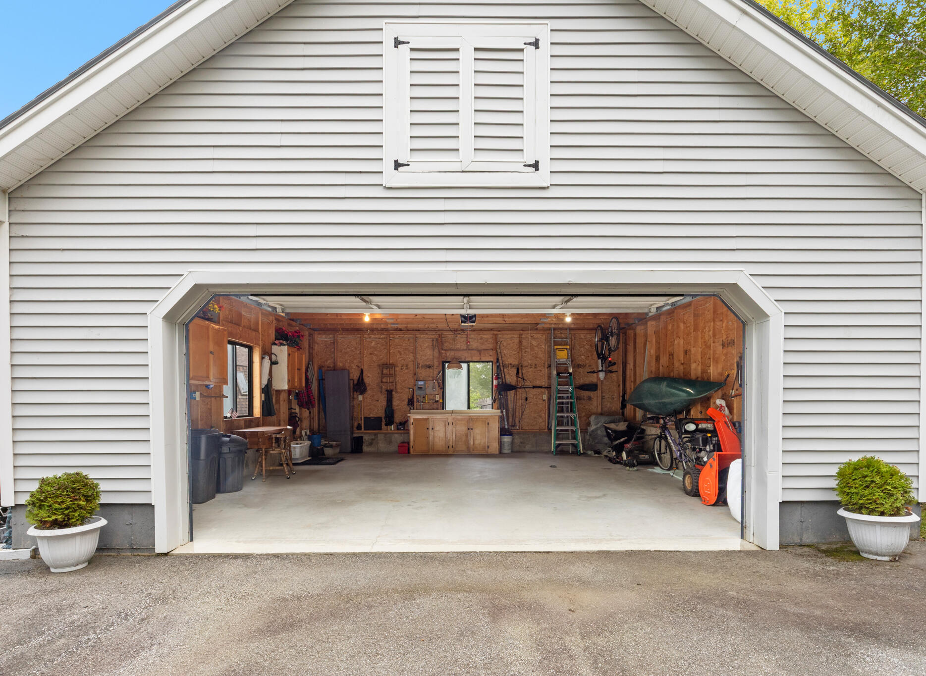 52 Shore Path Dedham ME 04429