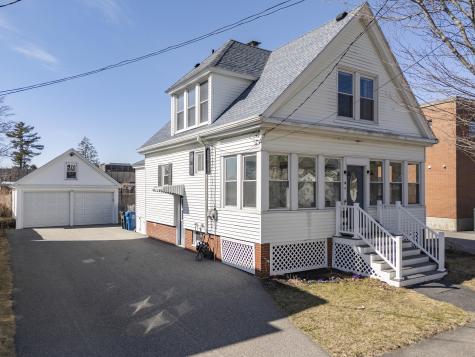 13 Lassell Street Portland ME 04102