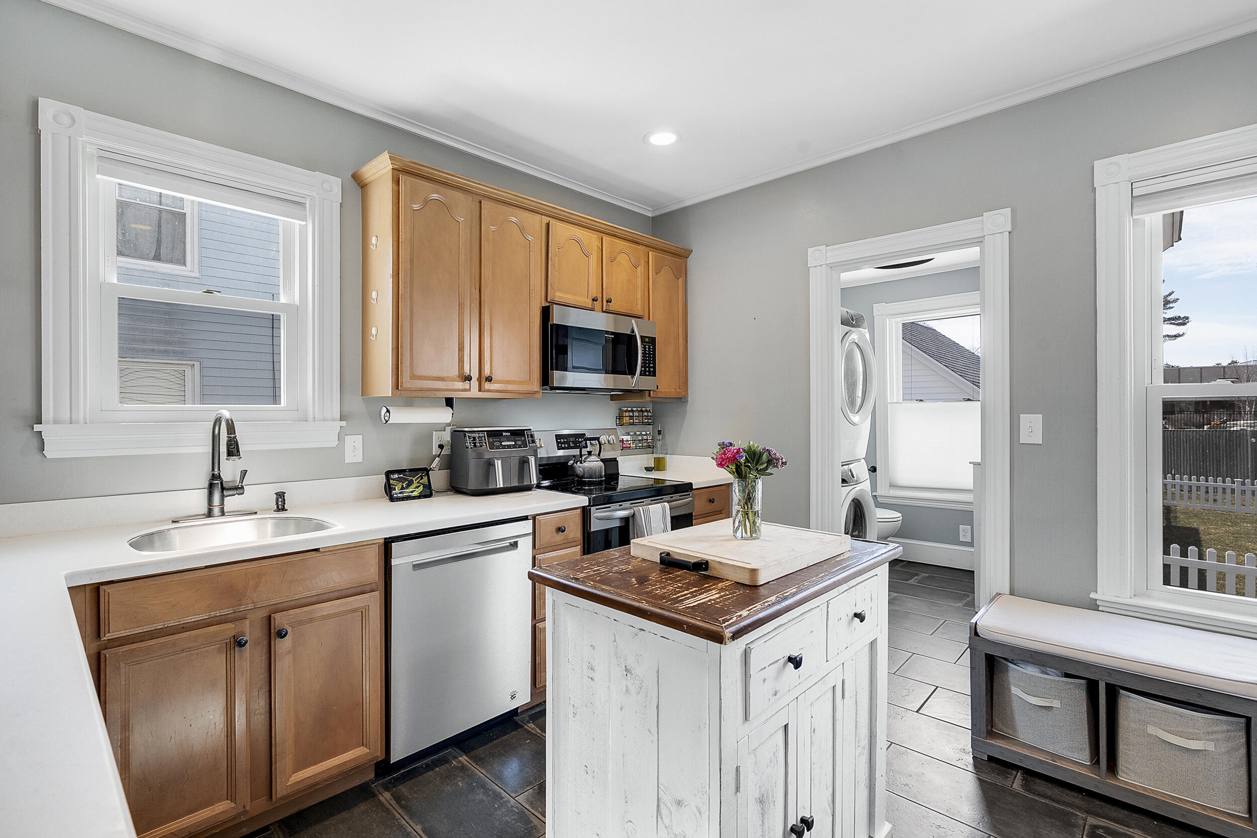 13 Lassell Street Portland ME 04102