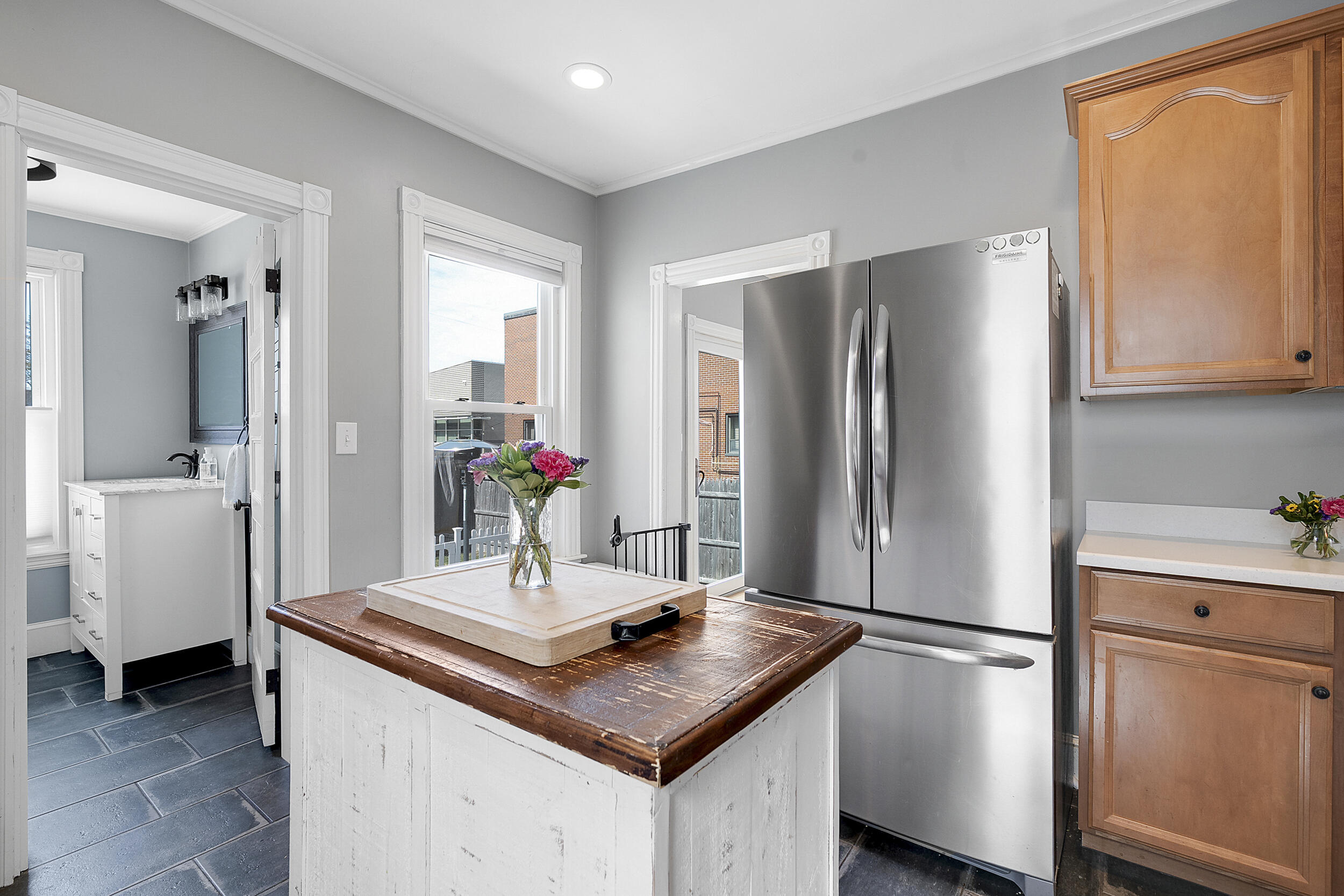 13 Lassell Street Portland ME 04102