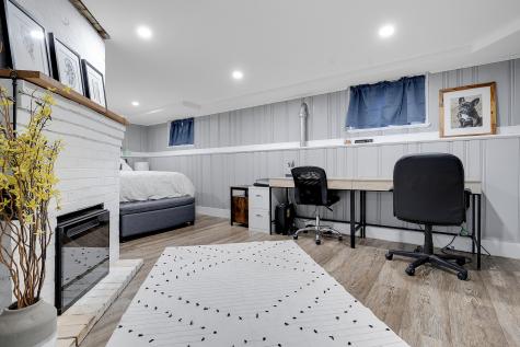 13 Lassell Street Portland ME 04102