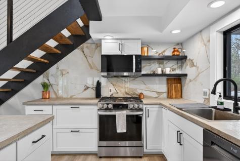 54 Raptor Ridge Road Limerick ME 04048