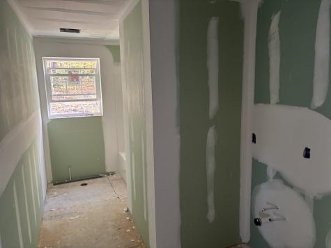 6 Justrite Way Poland ME 04274