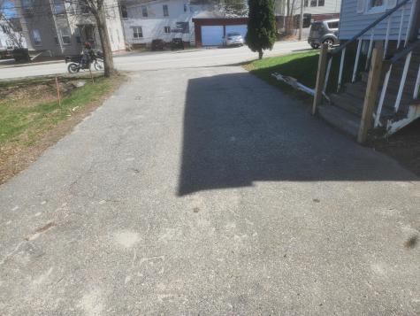 105 Broad Street Auburn ME 04210