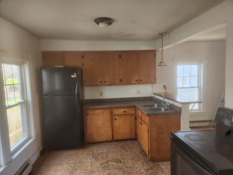 105 Broad Street Auburn ME 04210