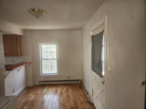 105 Broad Street Auburn ME 04210