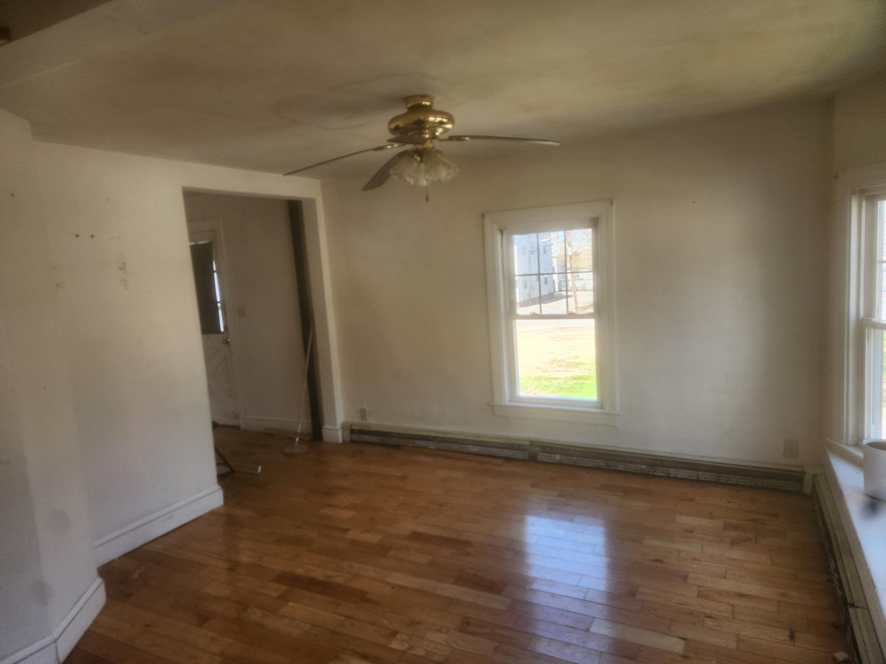 105 Broad Street Auburn ME 04210