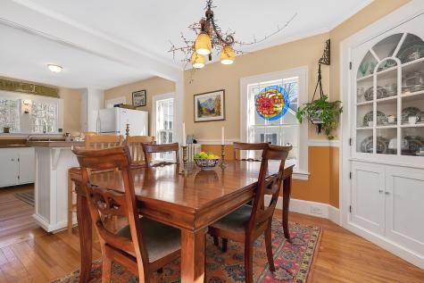 17 Johnson Road Falmouth ME 04105