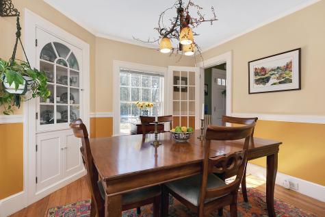 17 Johnson Road Falmouth ME 04105