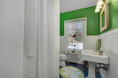 17 Johnson Road Falmouth ME 04105