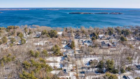 17 Johnson Road Falmouth ME 04105