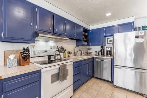 10 Daniel Street Gorham ME 04038