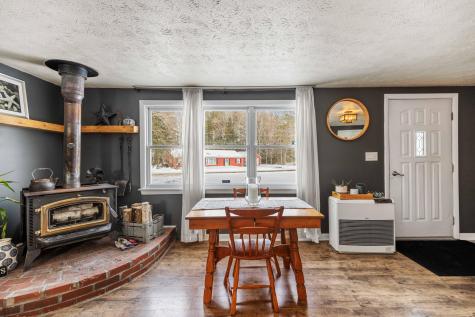 10 Daniel Street Gorham ME 04038