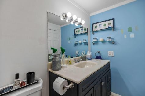 10 Daniel Street Gorham ME 04038