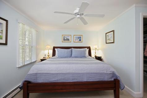 8 Woodhaven Drive Kennebunk ME 04043