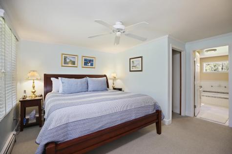 8 Woodhaven Drive Kennebunk ME 04043