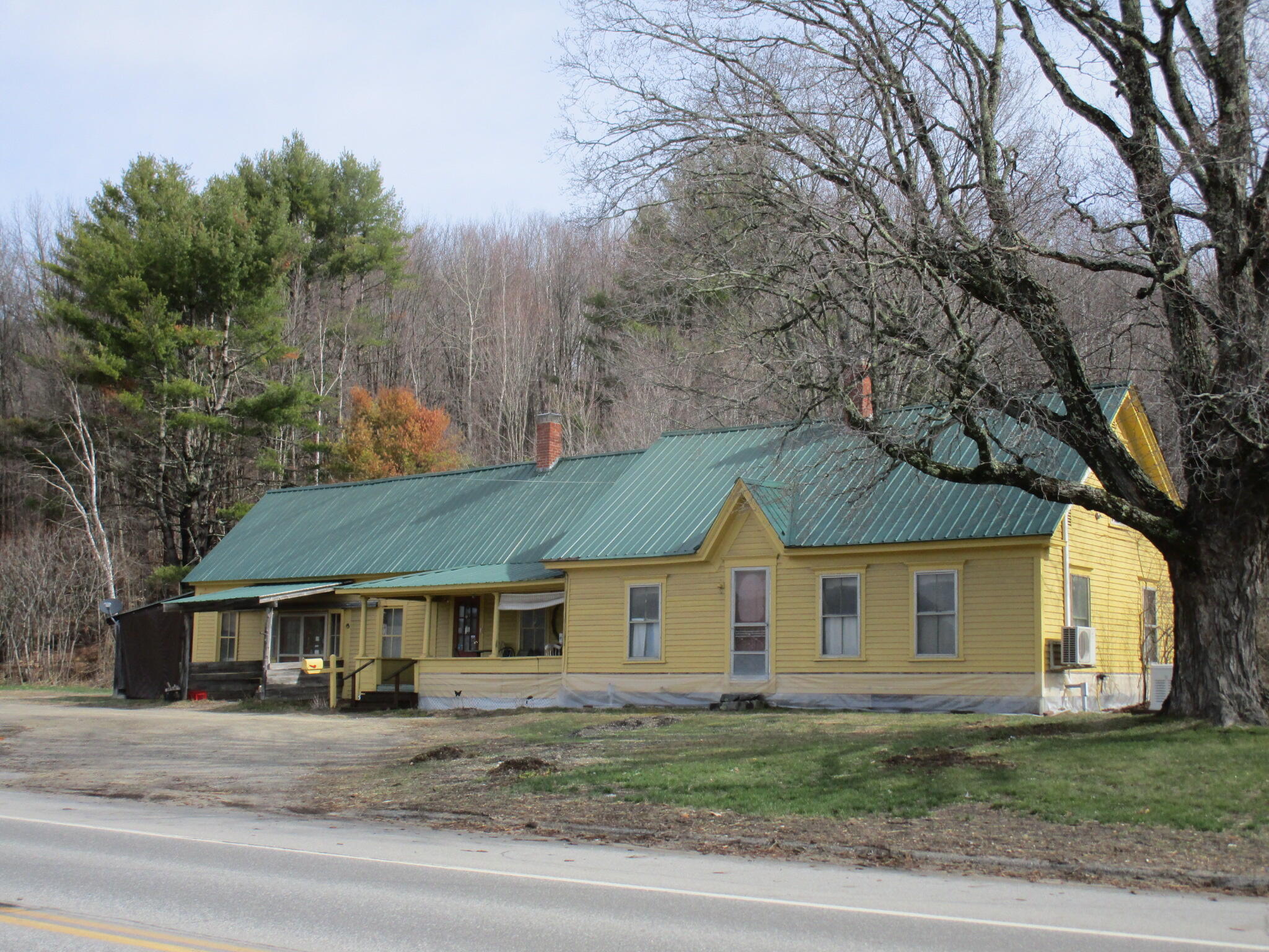 28 Bethel Road West Paris ME 04289