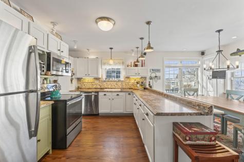 21 Lobster Cove Road Boothbay Harbor ME 04538