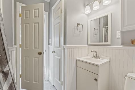 21 Lobster Cove Road Boothbay Harbor ME 04538