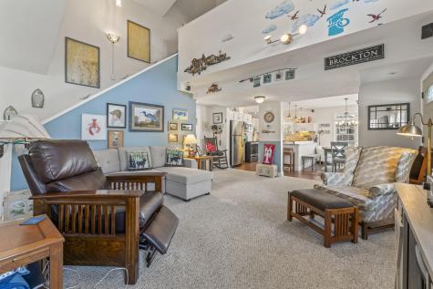 21 Lobster Cove Road Boothbay Harbor ME 04538