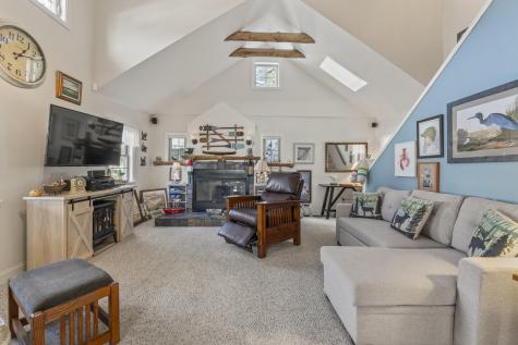 21 Lobster Cove Road Boothbay Harbor ME 04538