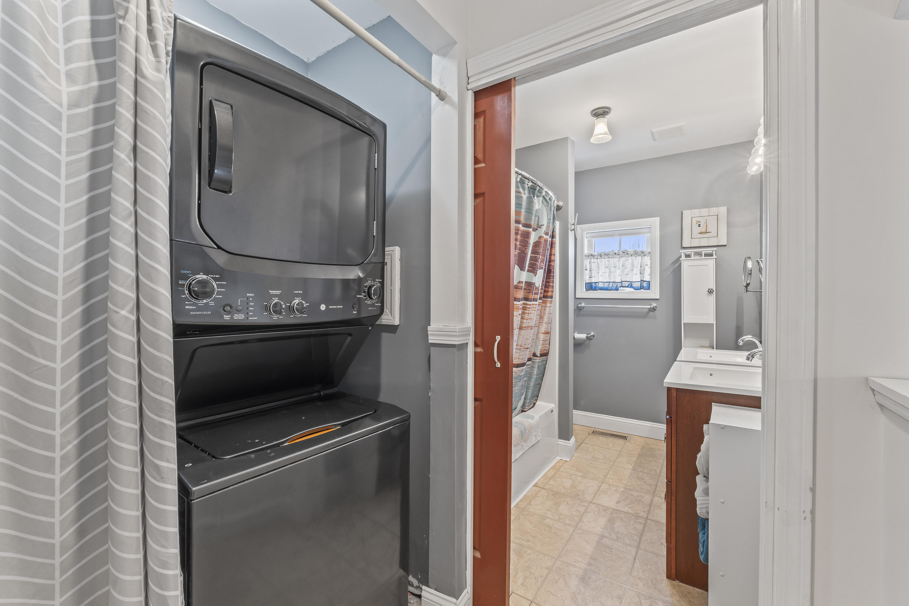 21 Lobster Cove Road Boothbay Harbor ME 04538