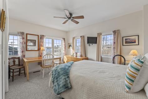 21 Lobster Cove Road Boothbay Harbor ME 04538