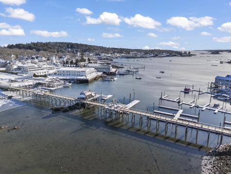 21 Lobster Cove Road Boothbay Harbor ME 04538