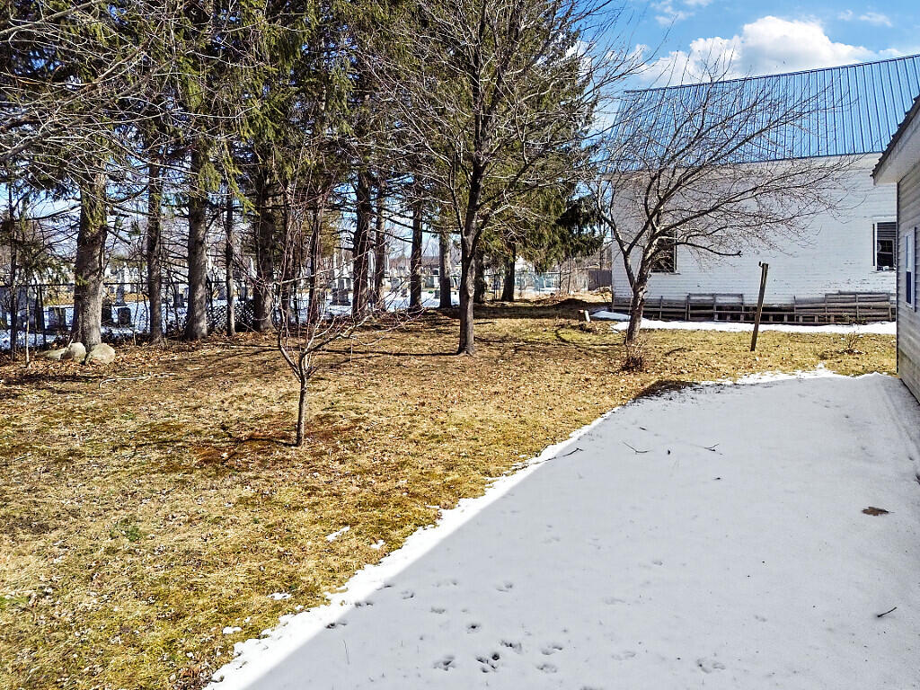 21 Bloomfield Street Skowhegan ME 04976