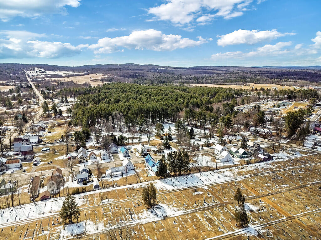 21 Bloomfield Street Skowhegan ME 04976